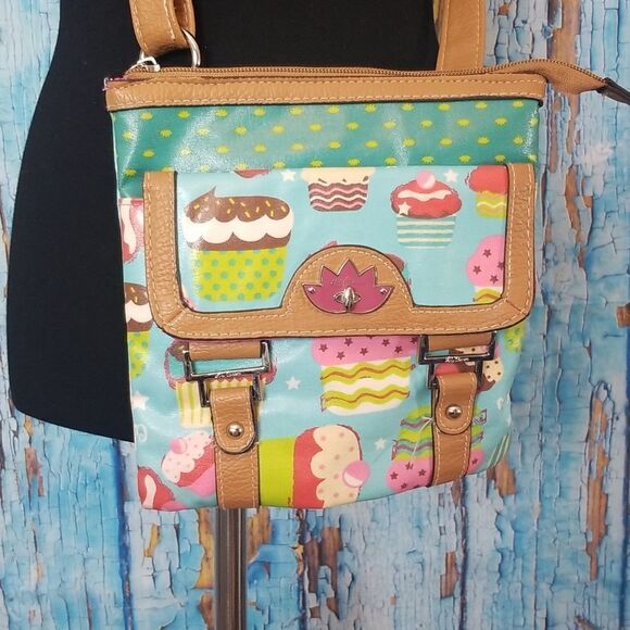 LILY Bloom Cupcake Crossbody Purse - Picture 1 of 10